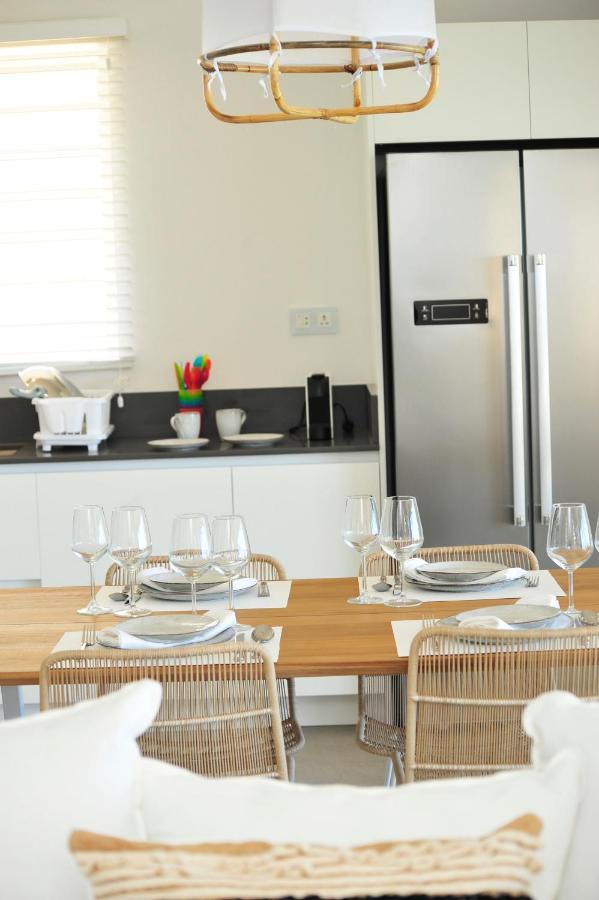 Obiches Luxury Beachfront Apartment Trou-Aux-Biches Exteriér fotografie